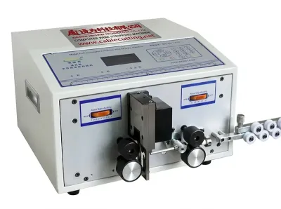 Automatische Hochgeschwindigkeits-Computer-Abisoliermaschine WPM-SZ-330 - Drahtschneide- und Abisoliermaschine