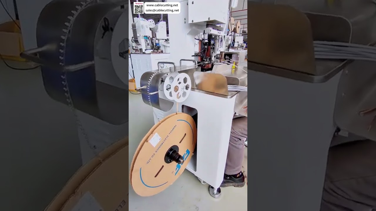 Automatische Kabelabisolier- und Crimp-Maschine für Mehrleiterkabel – Effiziente Kabelbaumproduktion