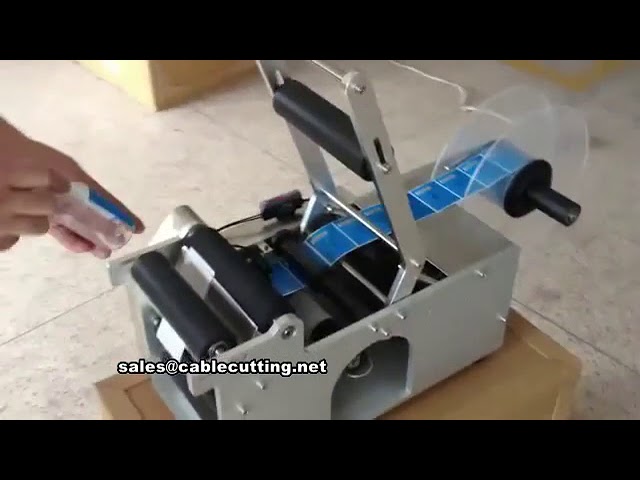 Manuelle Etikettiermaschine für Kunststoff-, Glas- und PE-Flaschen – Rund- und Flachetiketten