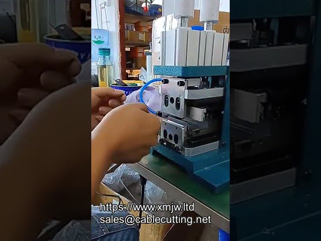WPM-3FN Elektropneumatische Vertikale Abisolier- und Verdrillmaschine – Stripper Twister
